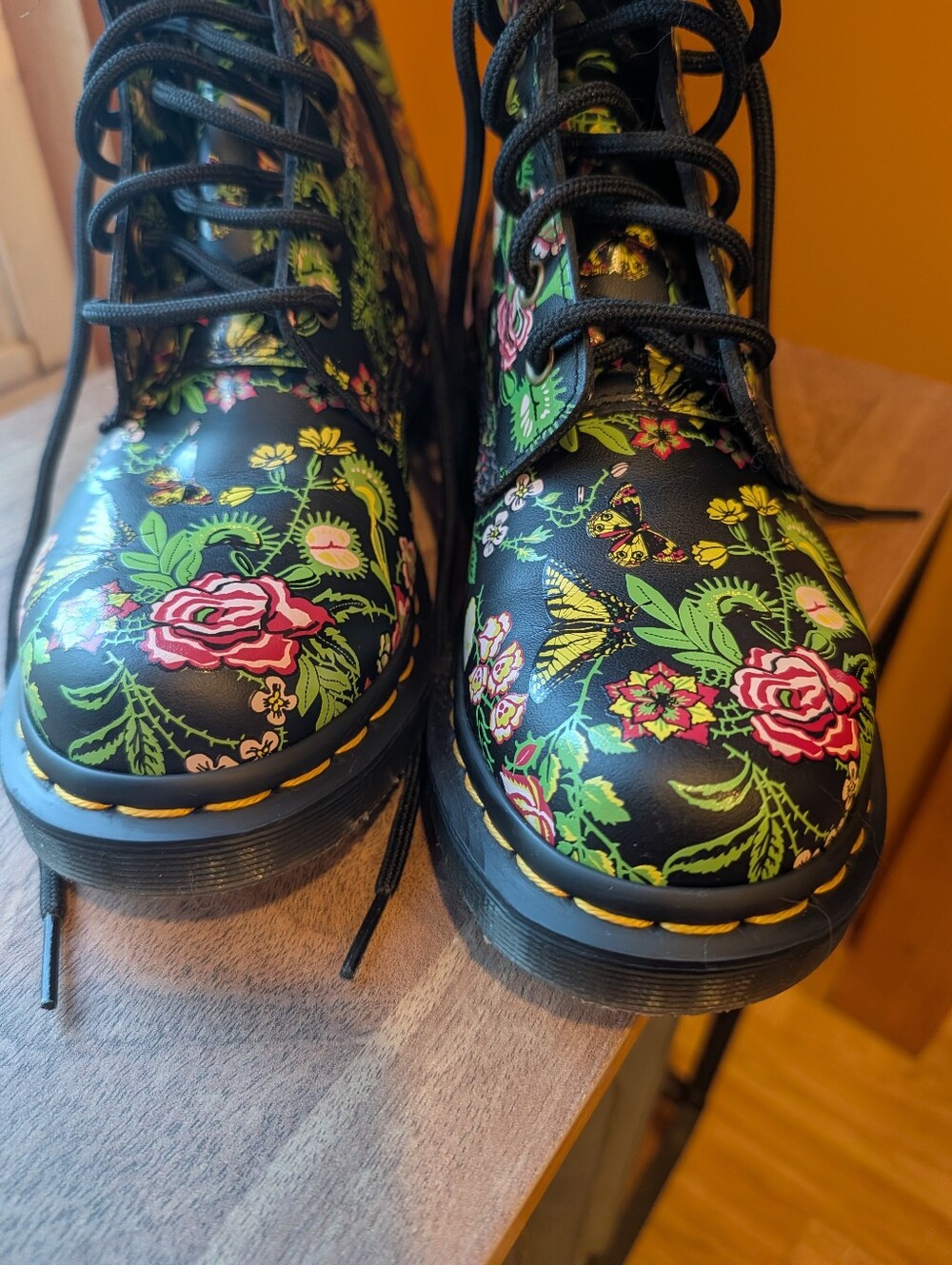 Dr. Martens 1460 Women's Floral Bloom Venus Fly Trap Lace Up Boot NWOT Sz 7 - Picture 5 of 11